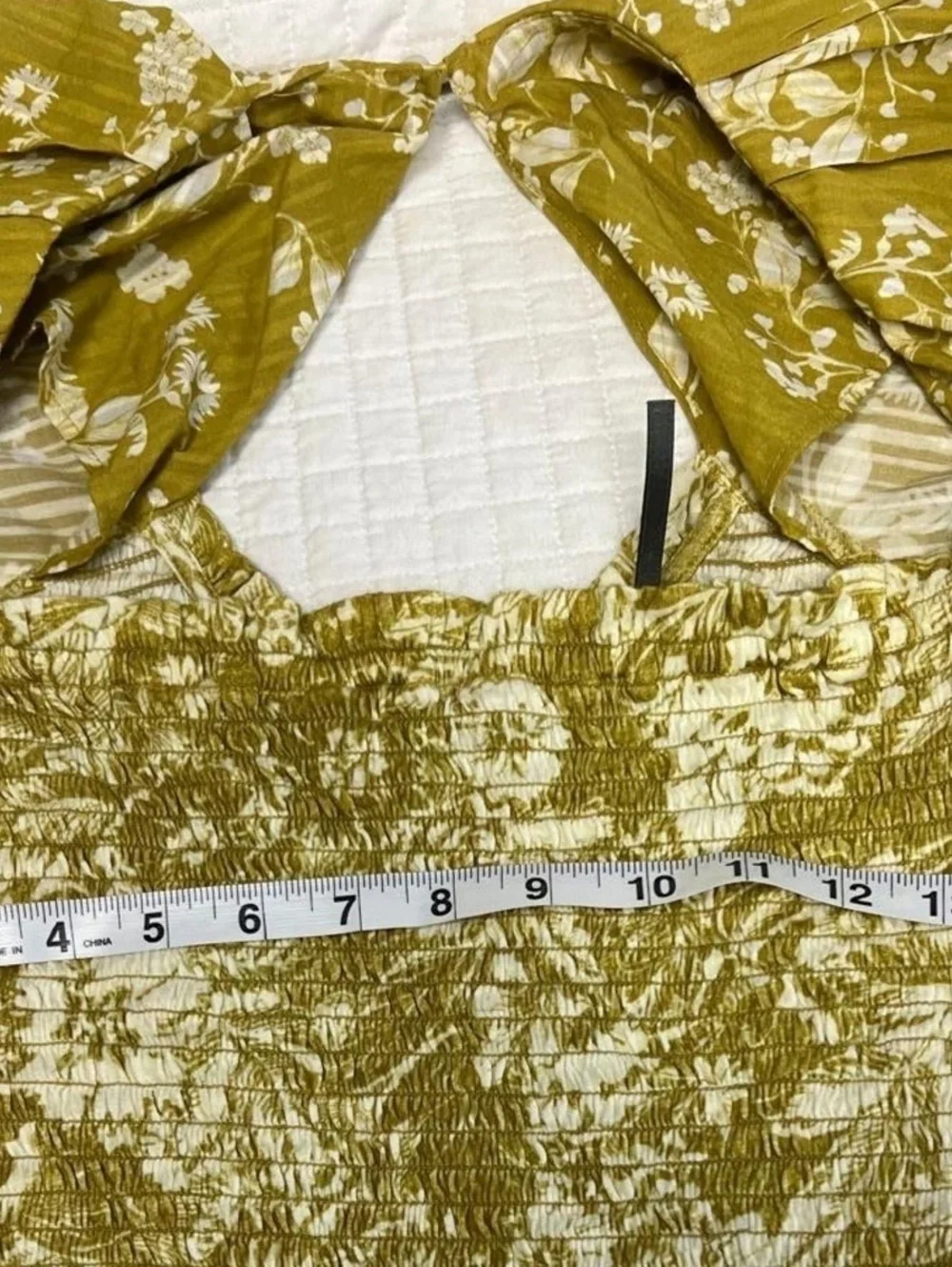 Anthropologie Floral Smocked Puff Sleeve Top Medium Mustard Yellow Boho